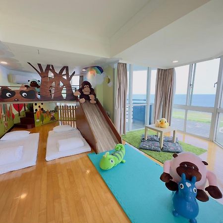 Ct Green Bay Hot-Spring Hotel Wanli Bagian luar foto