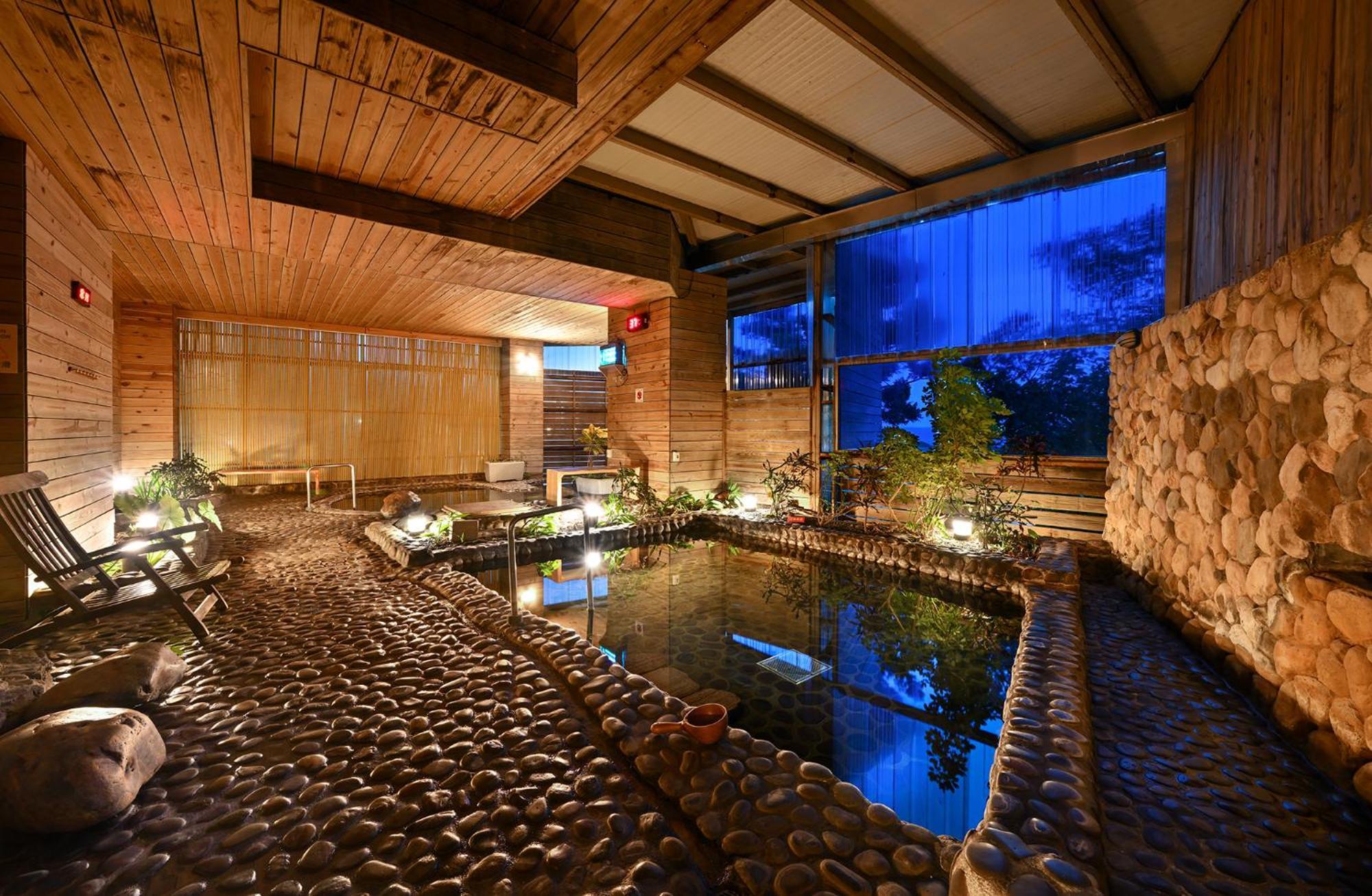 Ct Green Bay Hot-Spring Hotel Wanli Bagian luar foto