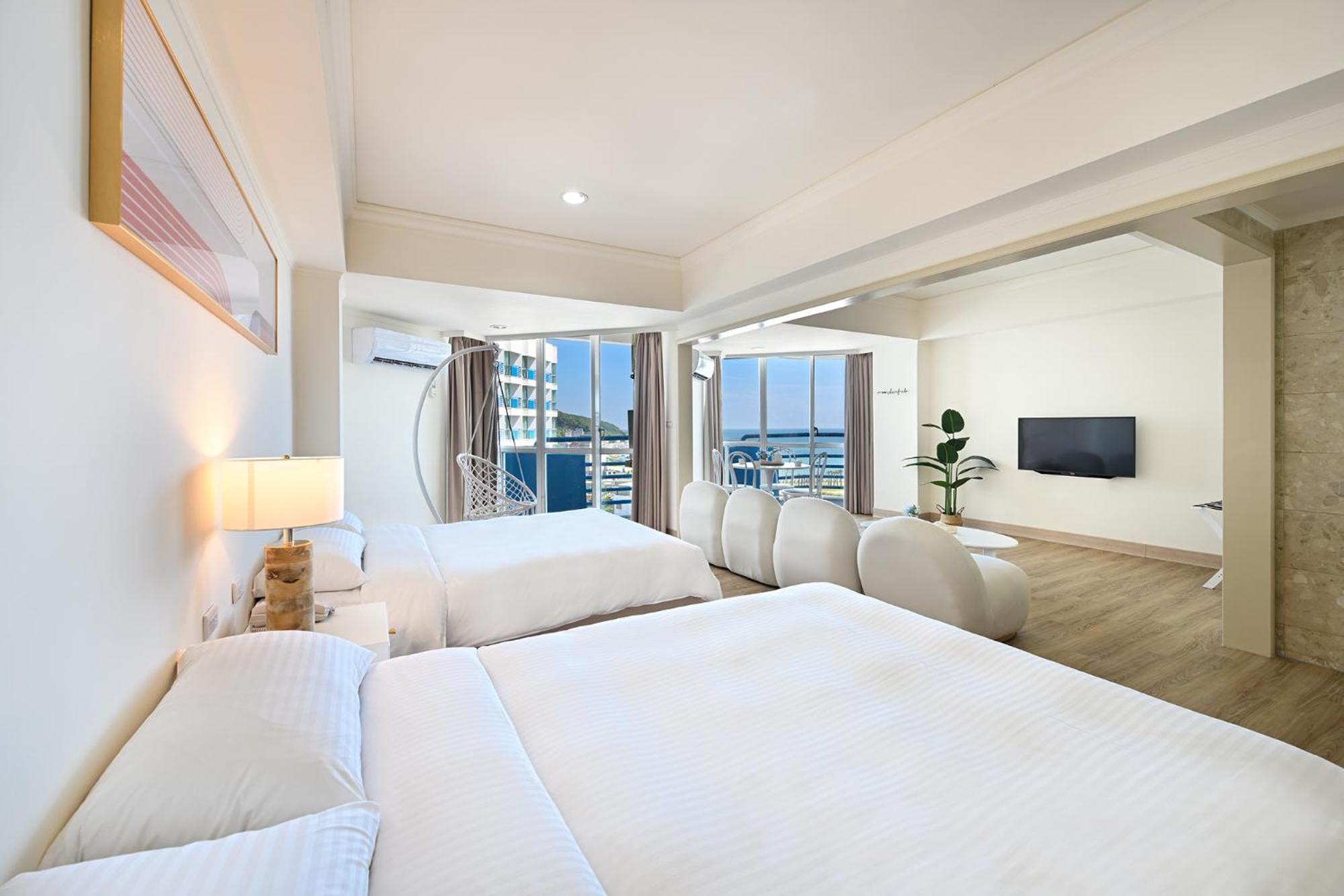 Ct Green Bay Hot-Spring Hotel Wanli Bagian luar foto