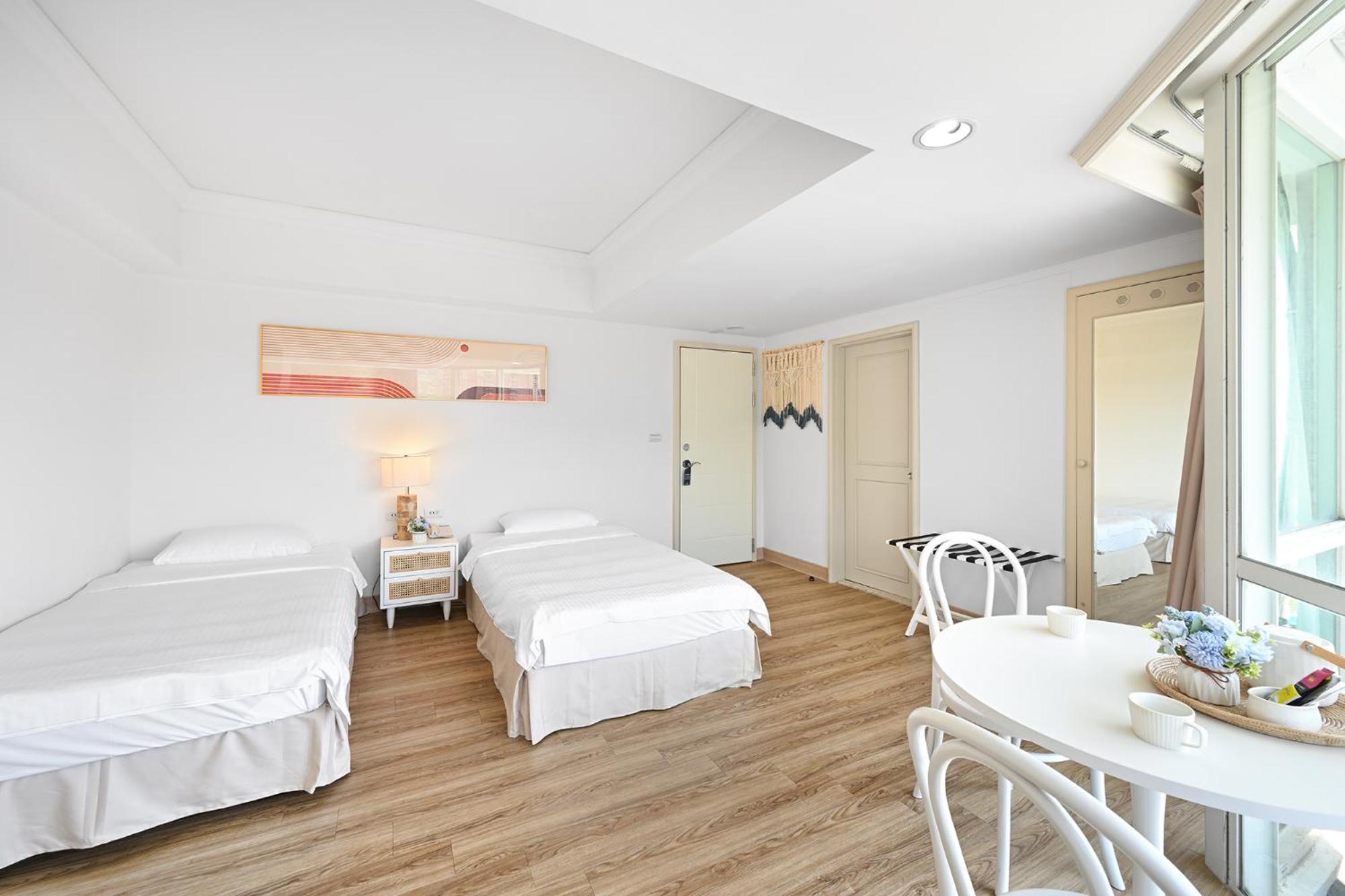 Ct Green Bay Hot-Spring Hotel Wanli Bagian luar foto