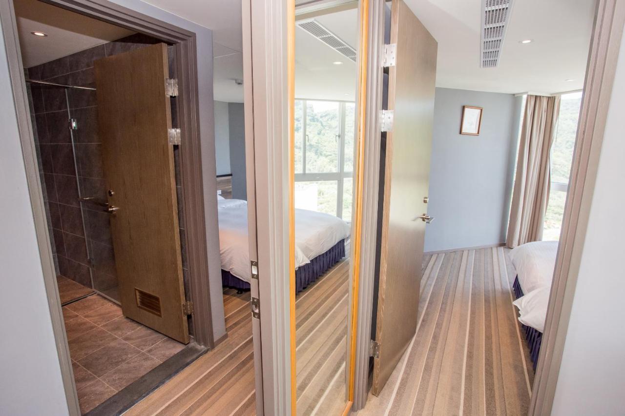 Ct Green Bay Hot-Spring Hotel Wanli Bagian luar foto